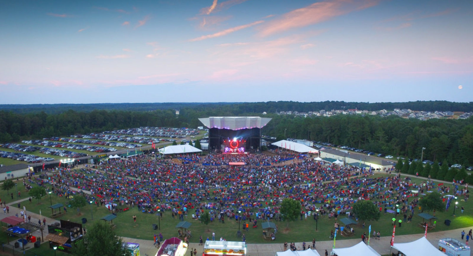 cropped-Amphitheatre-1-5.jpg – CCNB Amphitheatre